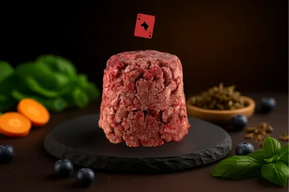 Jagnięcina z kością i podrobami dla psów 500 g